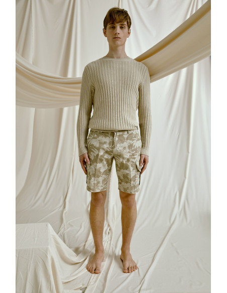 BERMUDA P339 123084 CON TASCONI SPIGATINO STAMPATO DISEGNO FIORE TINTO DIRETTO COLORE BEIGE